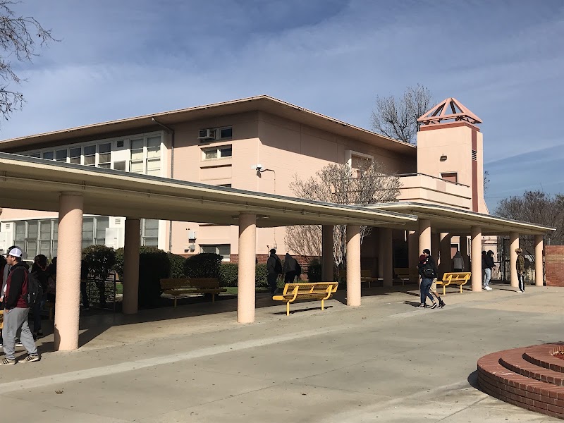San Fernando Senior High photo