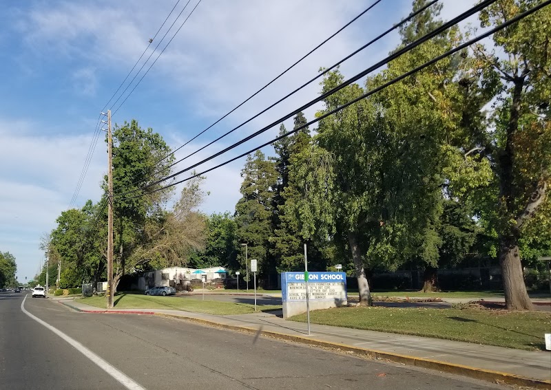 Gibson Elementary photo