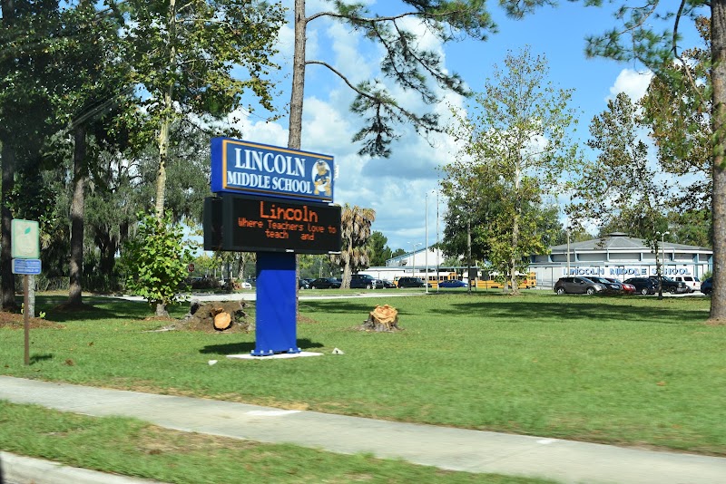 ABRAHAM LINCOLN MIDDLE SCHOOL photo