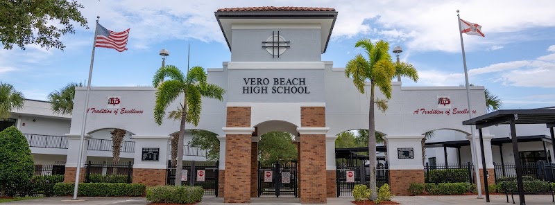 VERO BEACH HIGH SCHOOL photo